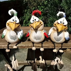 3 Pcs Funny Chicken Fence Decor Statues, Fun Design, Resin Made with Waterproof Function, Ideal as Kids' Gifts, Also Perfect for Yard